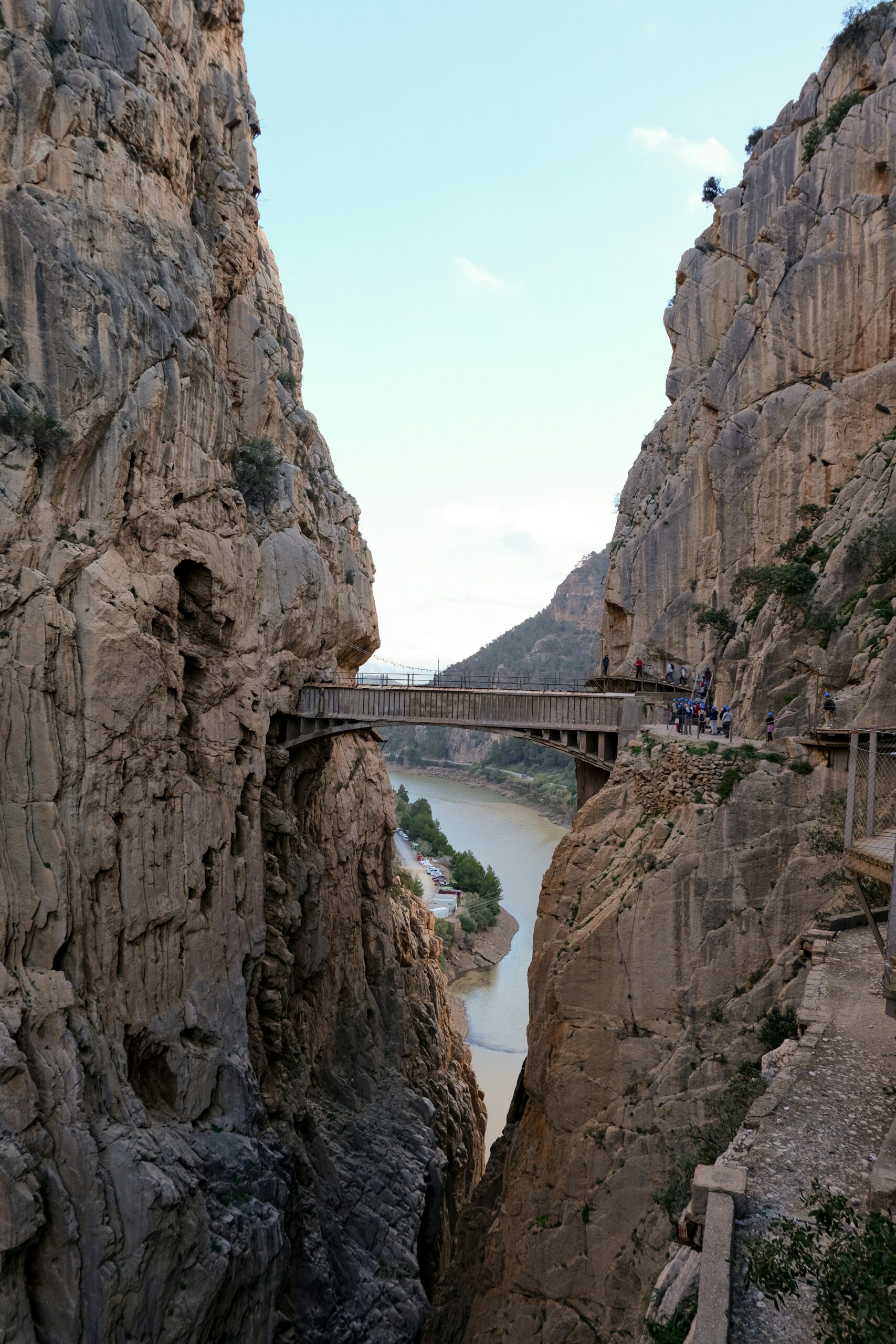 Bridging the board AI strategy gap between executive ambition and IT readiness